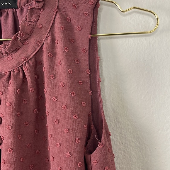 Gibsonlook Woven Dot Tank in Berry - Picture 7 of 10